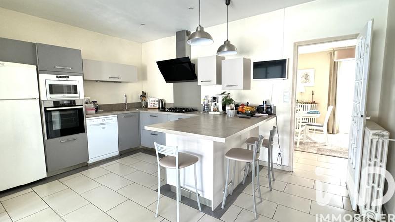 Maison - 184 m² - 6 pièces