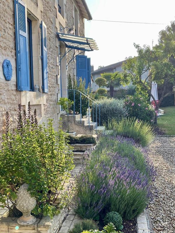 Maison ancienne - 246 m² - 5 pièces