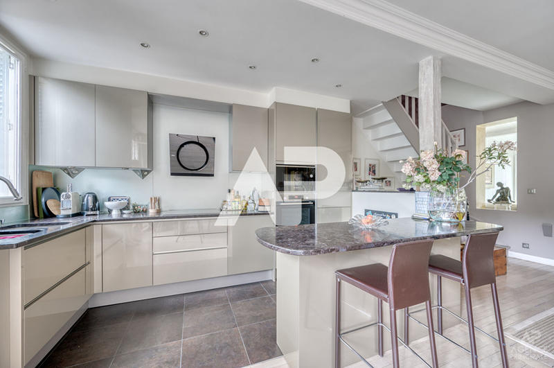 Maison - 170 m² - 6 pièces