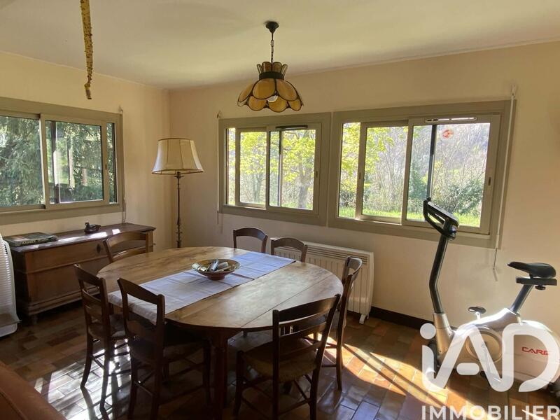 Maison - 135 m² - 6 pièces