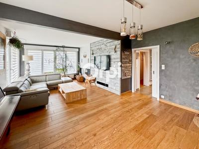 Maison - 174 m² - 5 pièces