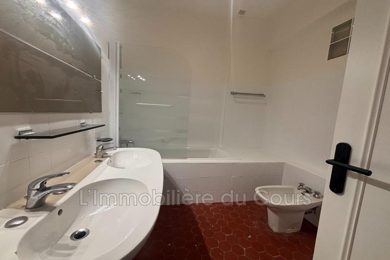 Immeuble - 250 m² - 8 pièces