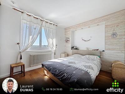 Maison - 187 m² - 6 pièces