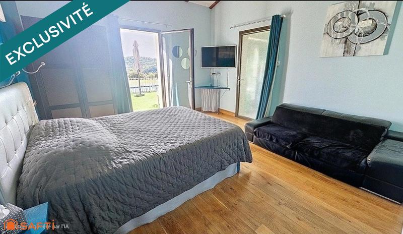 Maison - 165 m² - 5 pièces