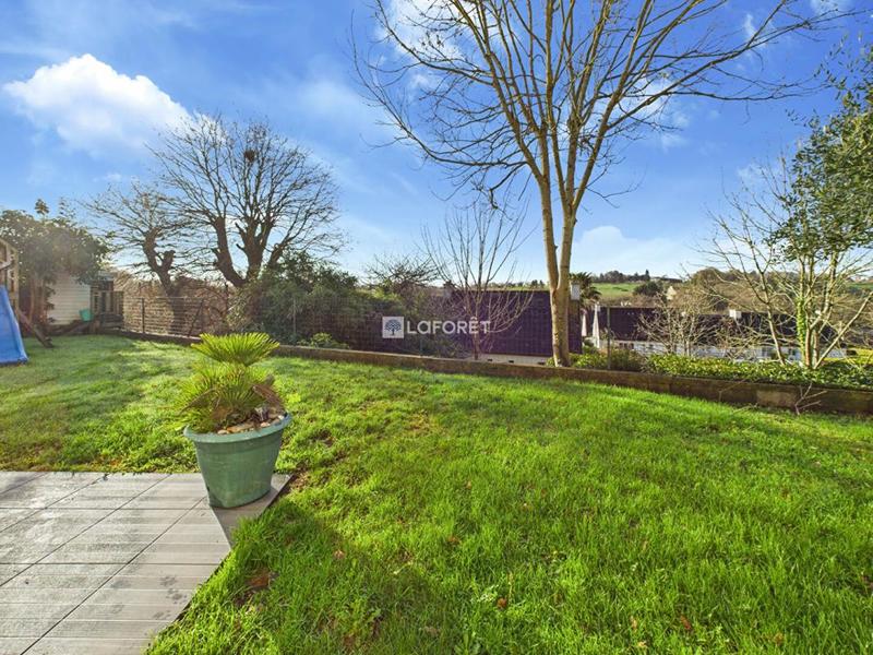 Maison - 160 m² - 7 pièces