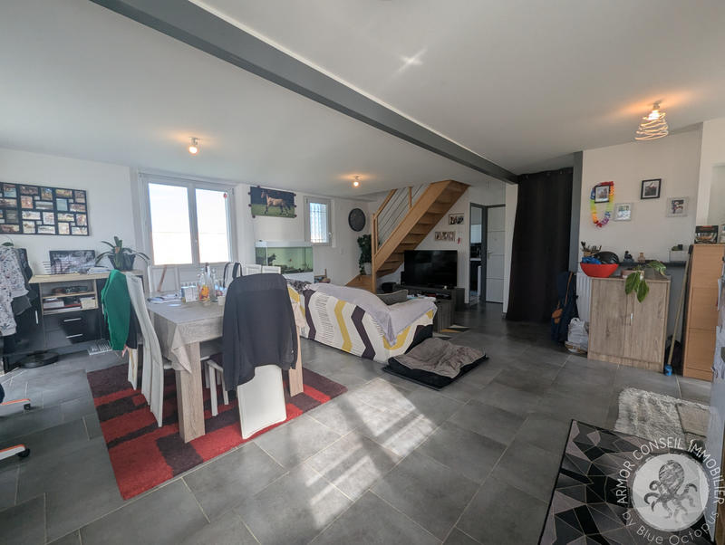 Maison - 86 m² - 5 pièces