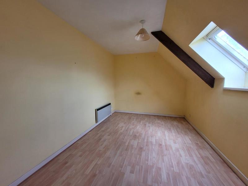 Maison - 222 m² - 12 pièces