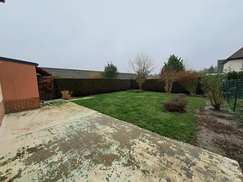 Maison - 80 m² - 4 pièces