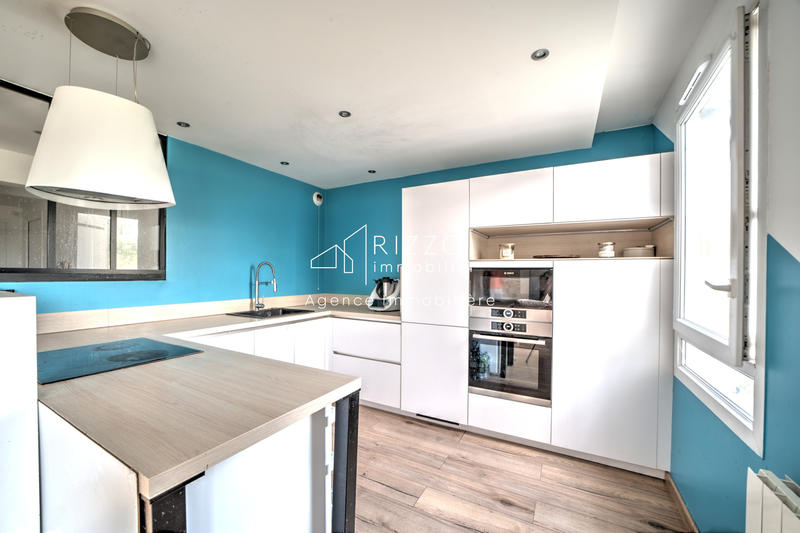 Appartement - 60 m² - 2 pièces