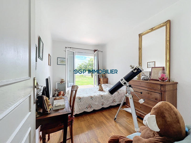 Maison traditionnelle - 134 m² - 5 pièces