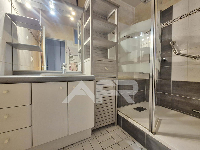 Appartement - 71 m² - 3 pièces