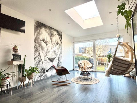 Maison - 137 m² - 6 pièces