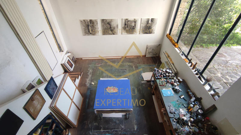 Maison - 205 m² - 7 pièces