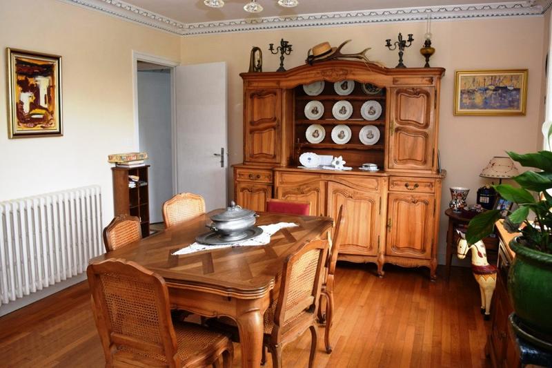 Maison - 153 m² - 8 pièces