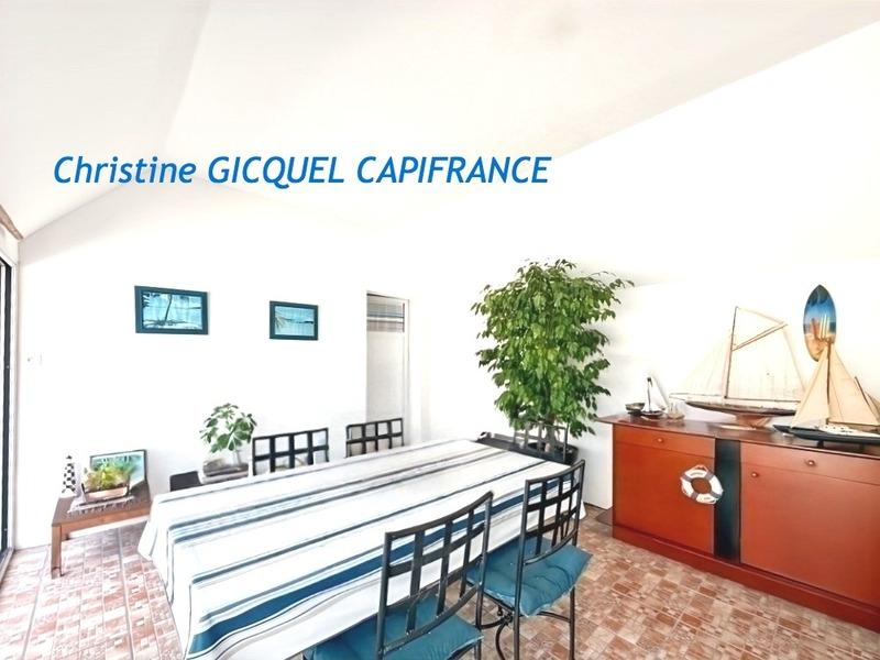 Villa - 210 m² - 10 pièces