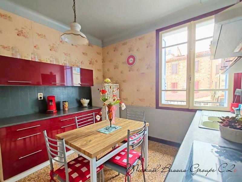 Appartement - 83 m² - 4 pièces