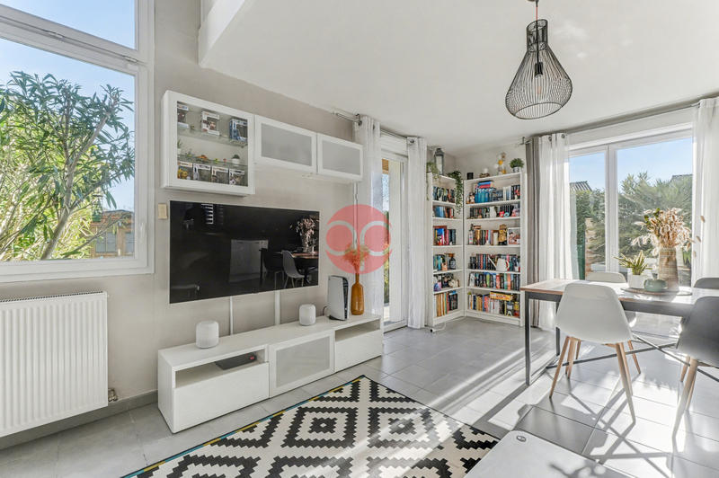 Maison - 88 m² - 4 pièces