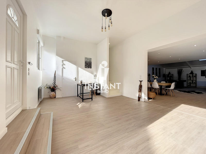 Maison contemporaine - 170 m² - 5 pièces