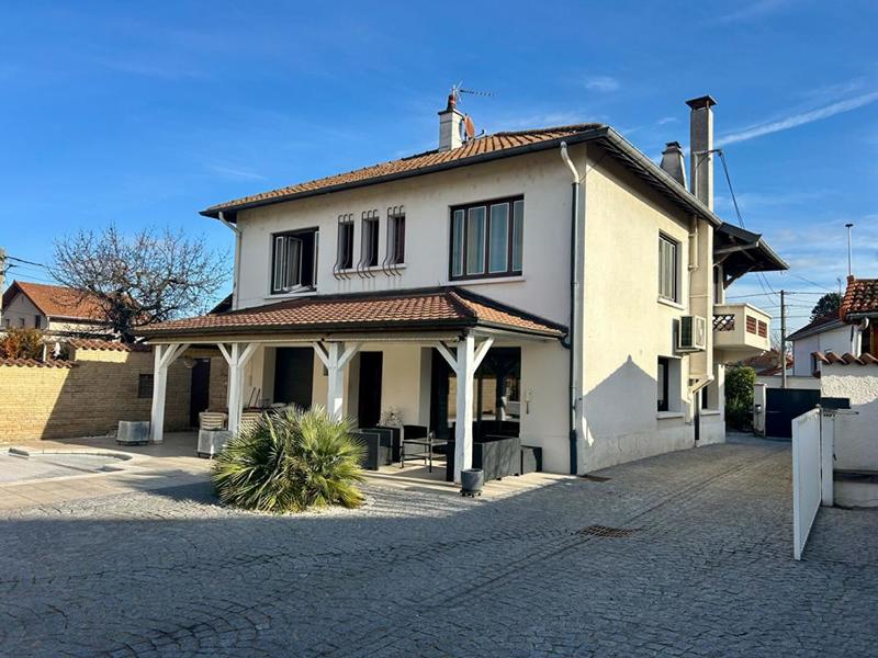 Maison - 155 m² - 5 pièces