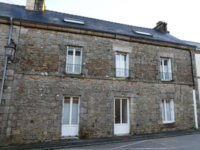 Maison en pierre - 137 m² - 7 pièces