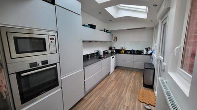 Maison - 236 m² - 10 pièces