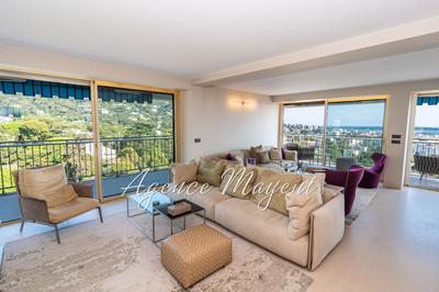 Appartement - 112 m² - 4 pièces