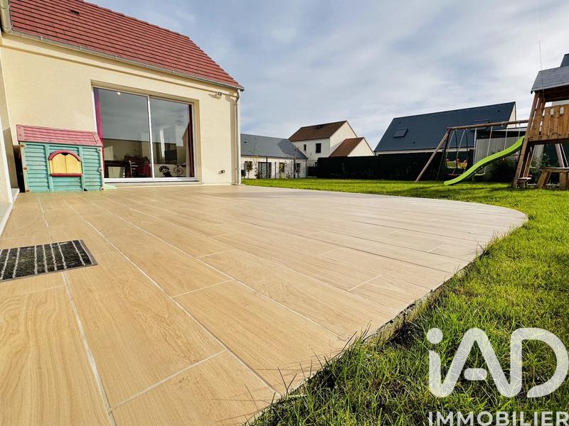 Maison - 157 m² - 6 pièces