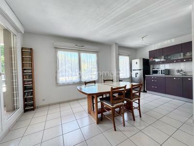 Appartement - 49 m² - 2 pièces