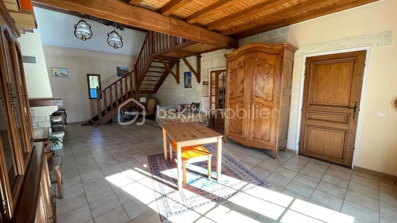 Propriété - 167 m² - 6 pièces