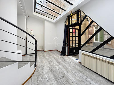 Appartement - 140 m² - 5 pièces
