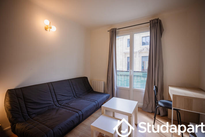 Chambre - 11 m² - 1 pièce