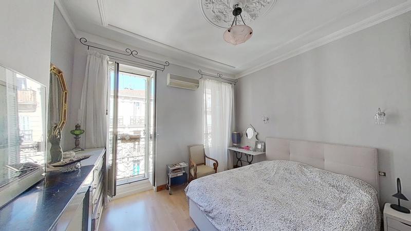 Appartement - 101 m² - 4 pièces