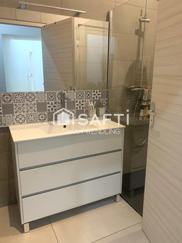 Appartement - 92 m² - 4 pièces