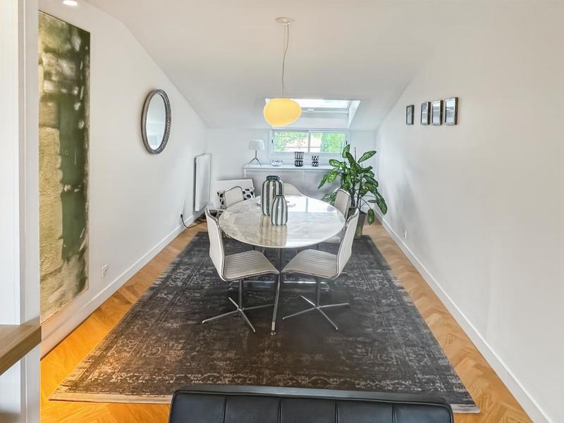 Appartement - 82 m² - 3 pièces