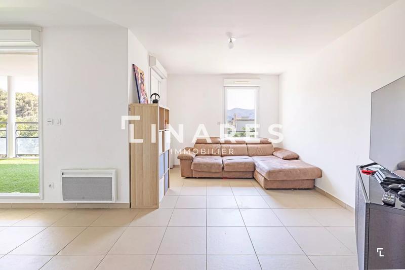 Appartement - 70 m² - 3 pièces