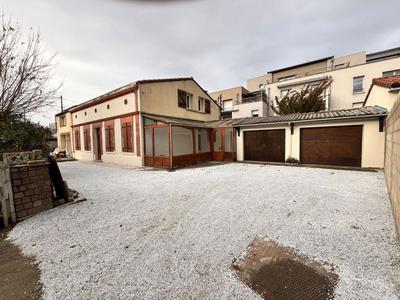 Maison - 167 m² - 5 pièces