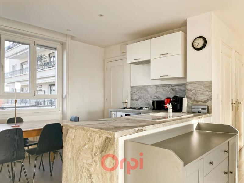 Appartement - 106 m² - 5 pièces