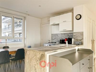 Appartement - 106 m² - 5 pièces