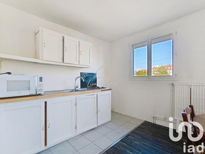 Maison - 165 m² - 9 pièces