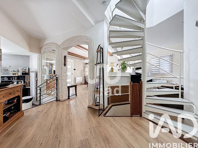 Maison de maîtres - 130 m² - 5 pièces