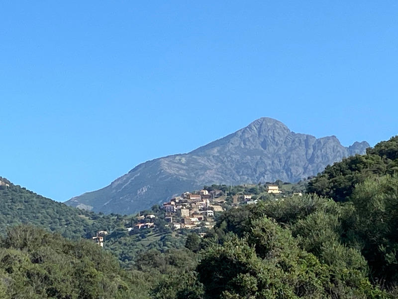 Maison - 130 m² - 8 pièces