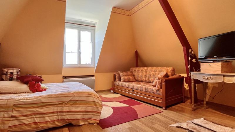 Maison - 230 m² - 6 pièces