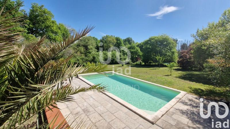 Maison - 151 m² - 6 pièces