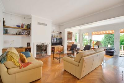 Maison - 157 m² - 5 pièces