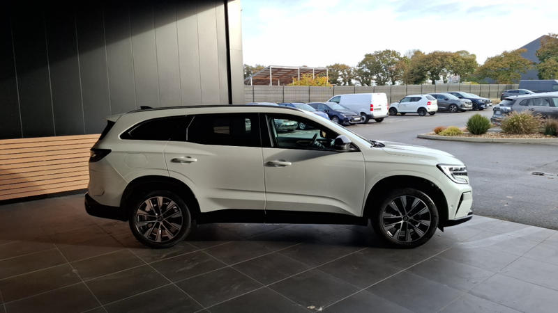 Renault Espace VI Techno E-Tech Hybride 200