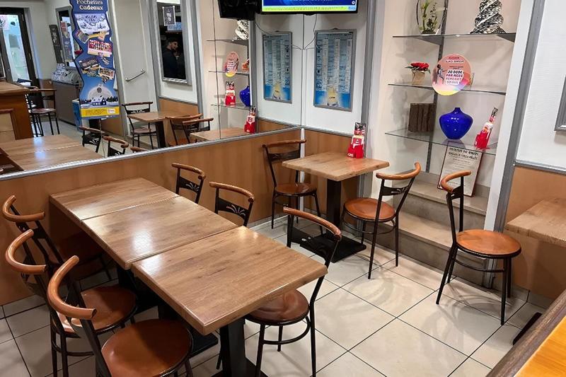 Maison - 264 m² - 7 pièces