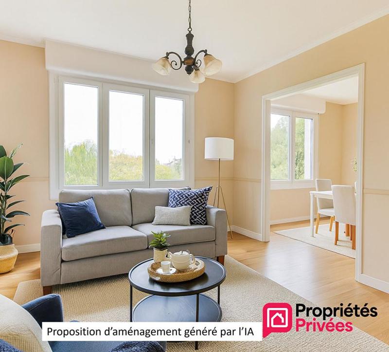 Maison - 93 m² - 7 pièces