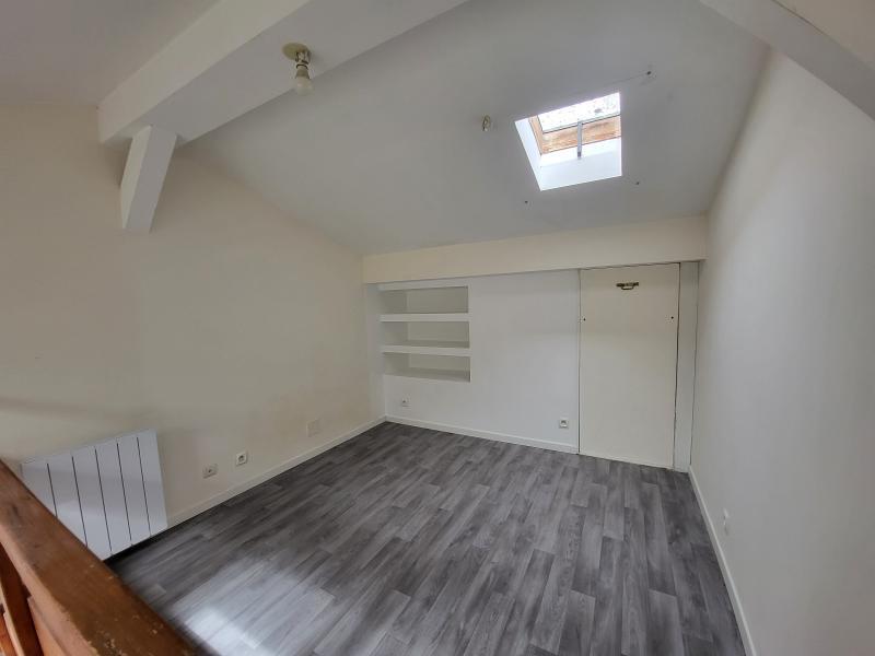 Studio - 24 m² - 1 pièce