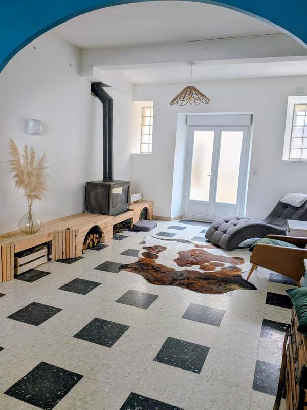 Maison - 150 m² - 4 pièces