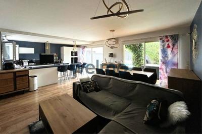 Maison - 126 m² - 6 pièces